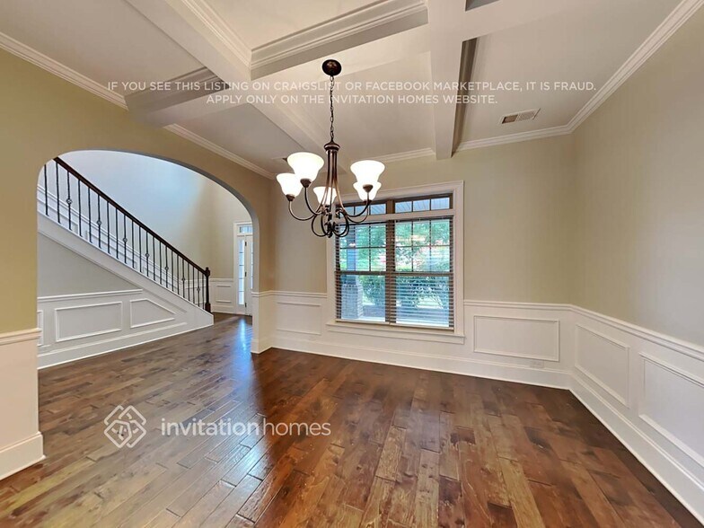 Building Photo - 2463 Barn Horse Ct