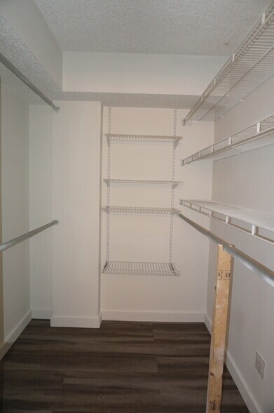 Primary Walk-In Closet - 408 NW 68th Ave