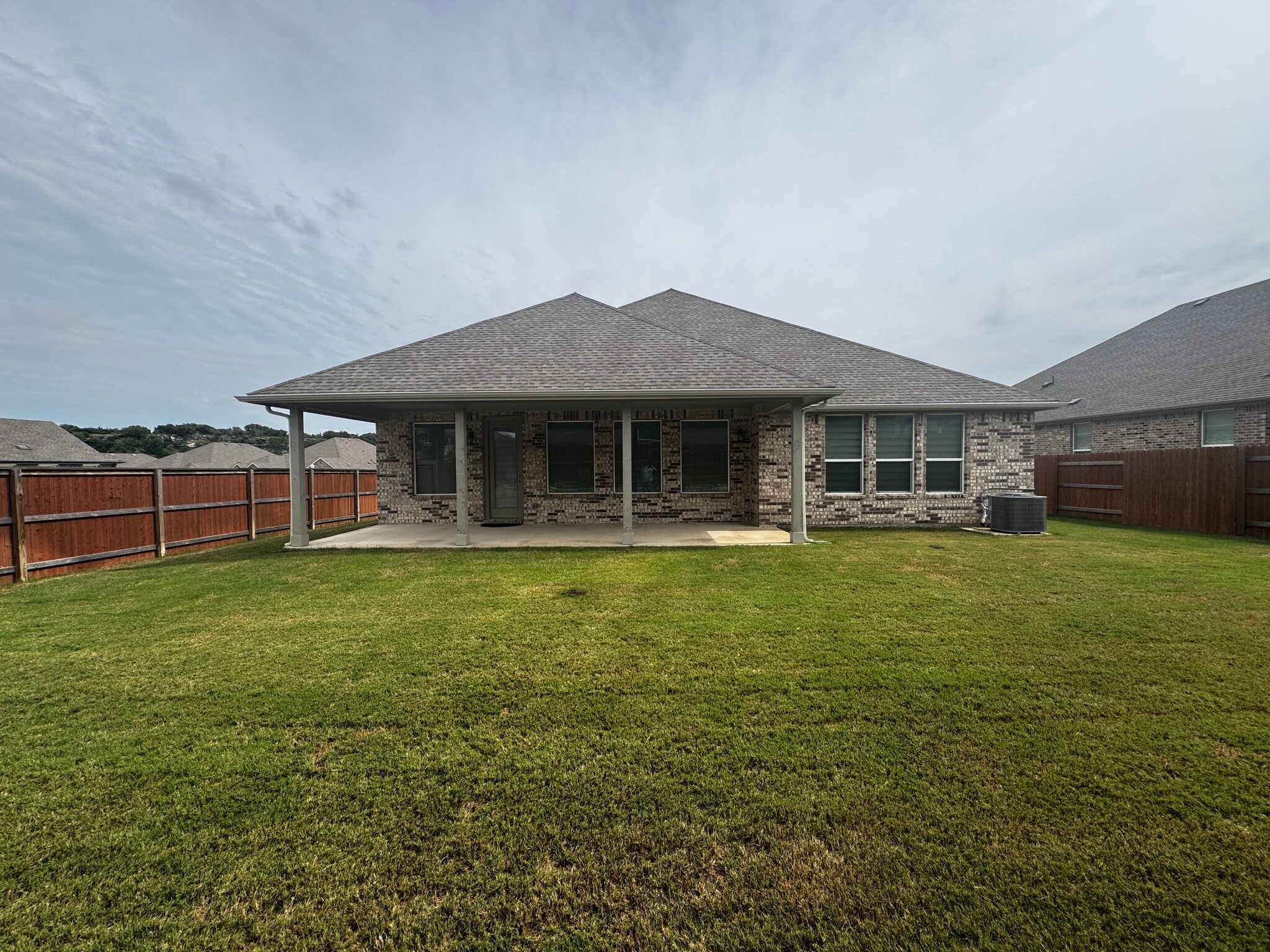 Building Photo - 1909 Ridge Runner Dr