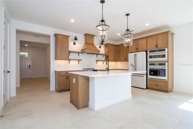 Building Photo - 2180 Forest Cir