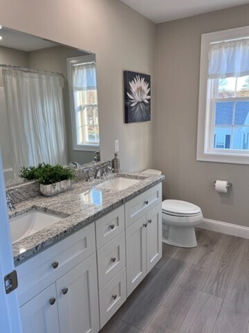 Building Photo - 150-152 W Main St