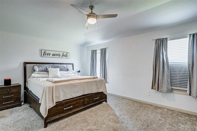 Building Photo - 7230-7230 Telford Holw Trl