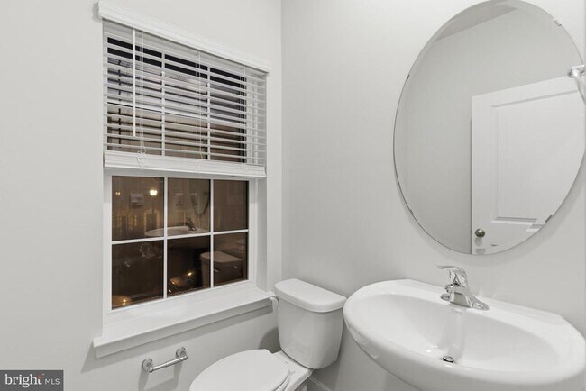 Building Photo - 5217 Water Lily Wy