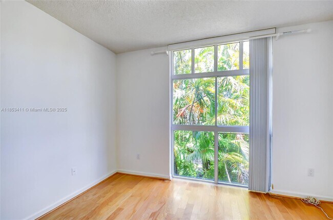 Building Photo - 9805 NW 52nd St