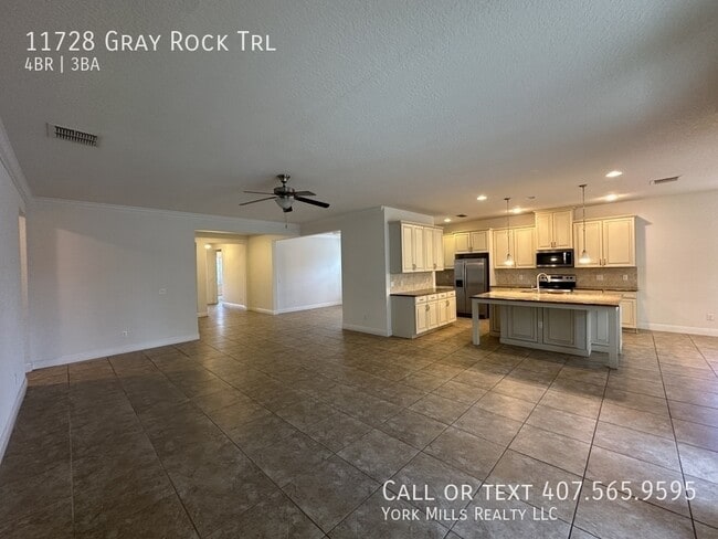 Building Photo - 11728 Gray Rock Trail