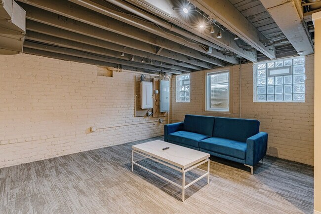 Building Photo - 11321 Hessler Rd