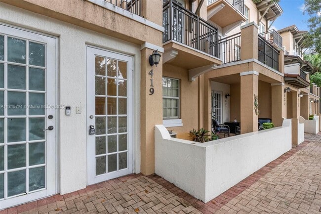 Building Photo - 419 SW 147th Ave