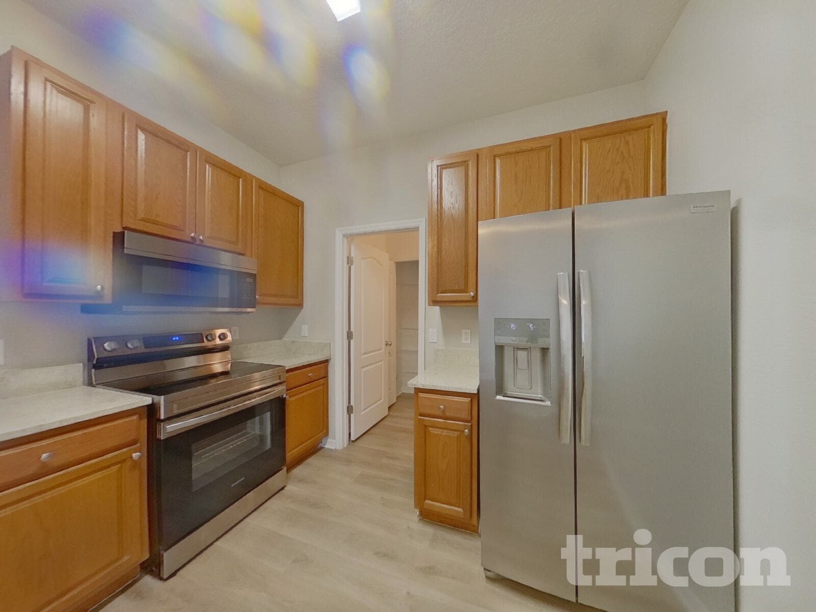 Building Photo - 5530 Sycamore Canyon Dr