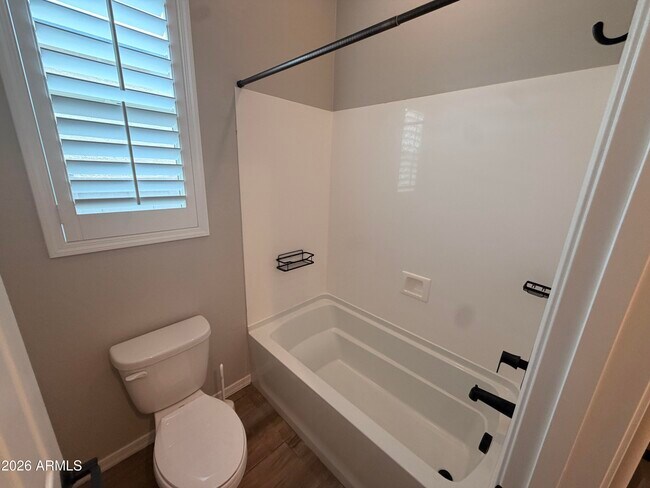 Building Photo - 5151 N 181st Dr