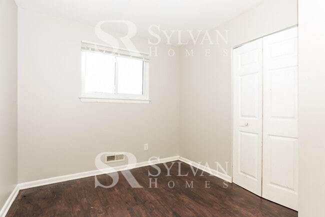 Building Photo - Living where You Love is Good for your Heart!