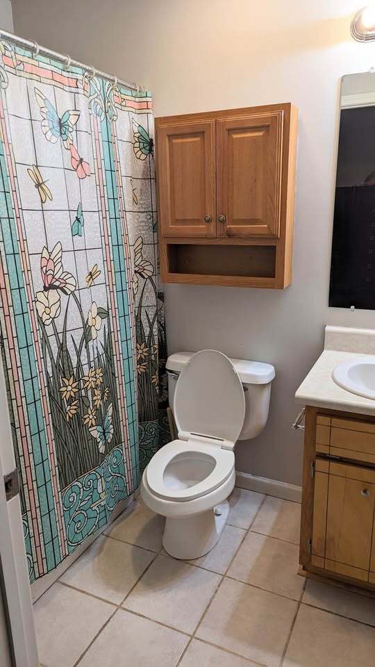 Building Photo - 106 Attu St