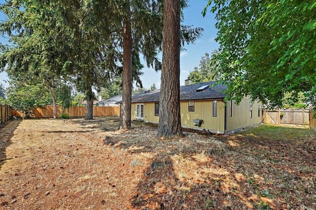 Building Photo - 9123 Wendy Dr SE