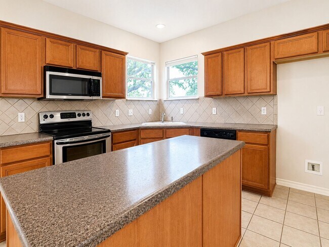 Building Photo - Beautiful 2-story home for lease in a gated community!  North East ISD - 4 Bedrooms / 2.5 Baths