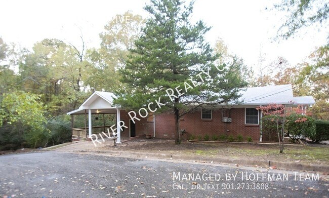 Building Photo - 401 Valley View Dr