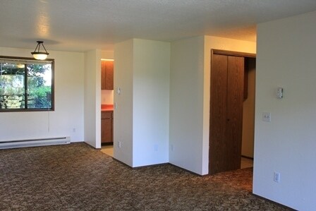 Building Photo - 1726 - South 5th Street Duplex