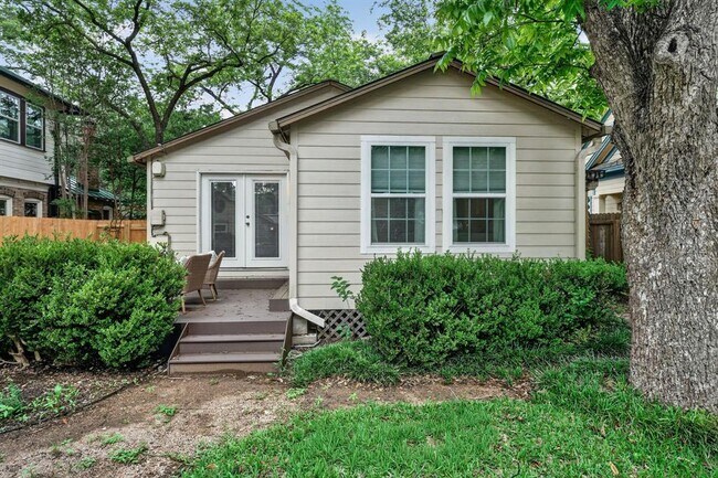 Building Photo - 4525 Avenue B