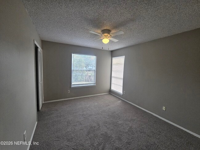 Building Photo - 2200 Marsh Point Rd