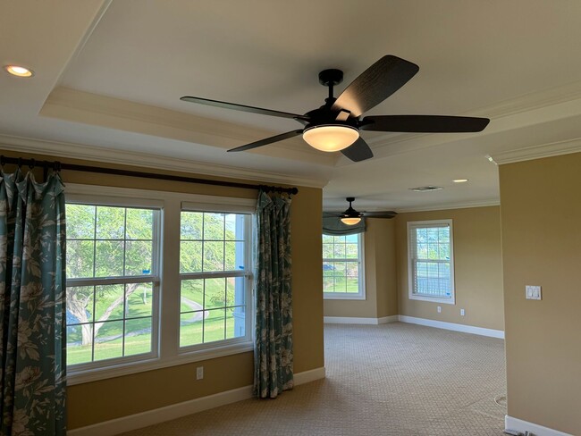 Building Photo - Ka Makana @ Hoakalei Golf Course front Upgraded Developer Model