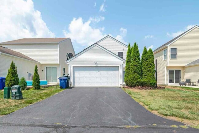 Building Photo - 2564 Hickory Pine Ln