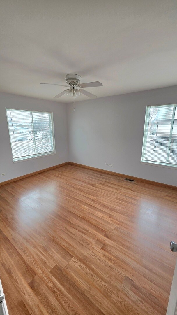 Building Photo - 1317 Kingsbury Dr