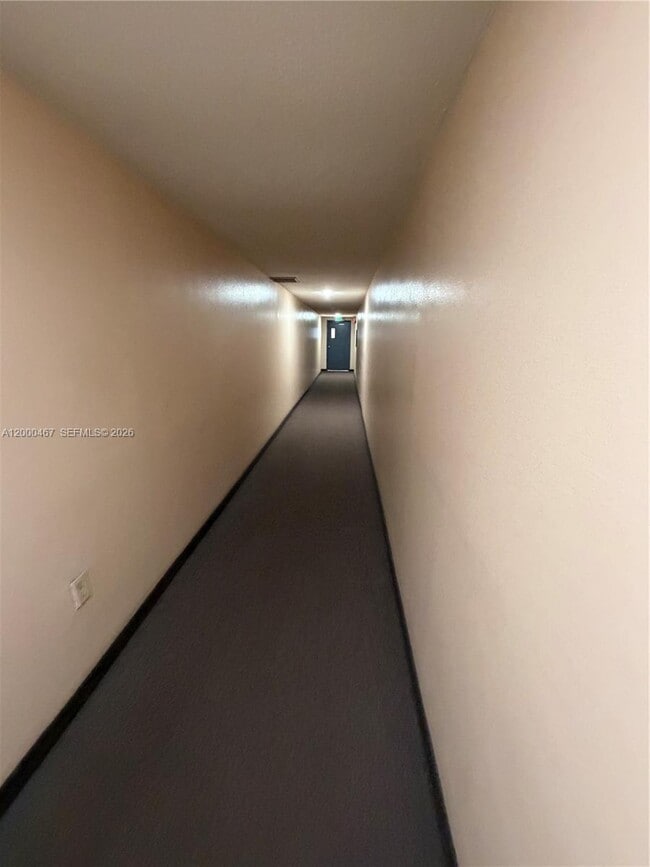 Building Photo - 750 NW 43rd Ave