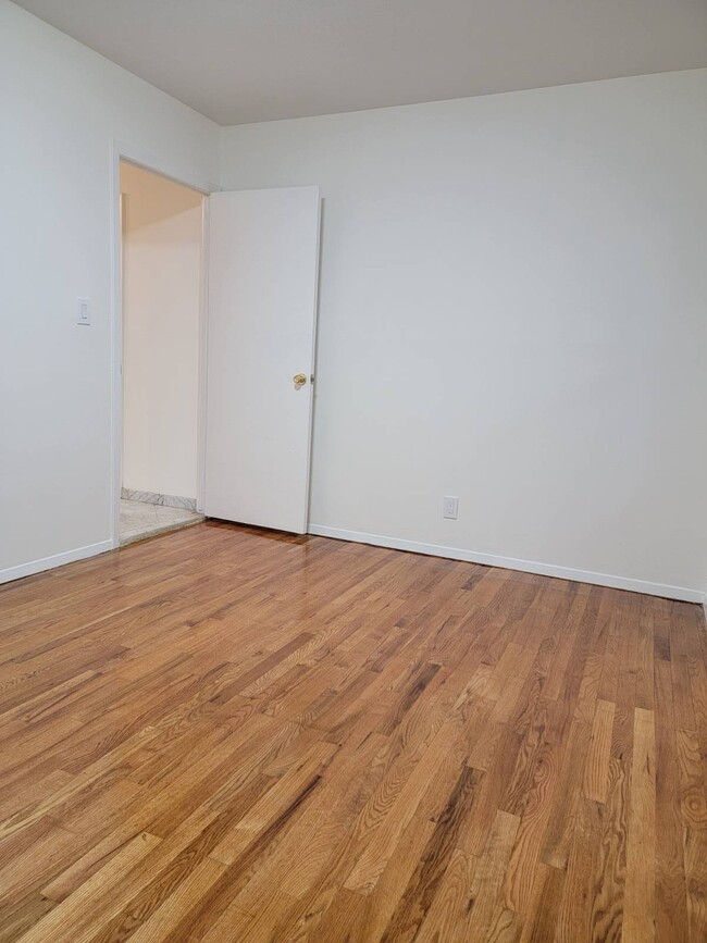 Building Photo - 57-08 260th St