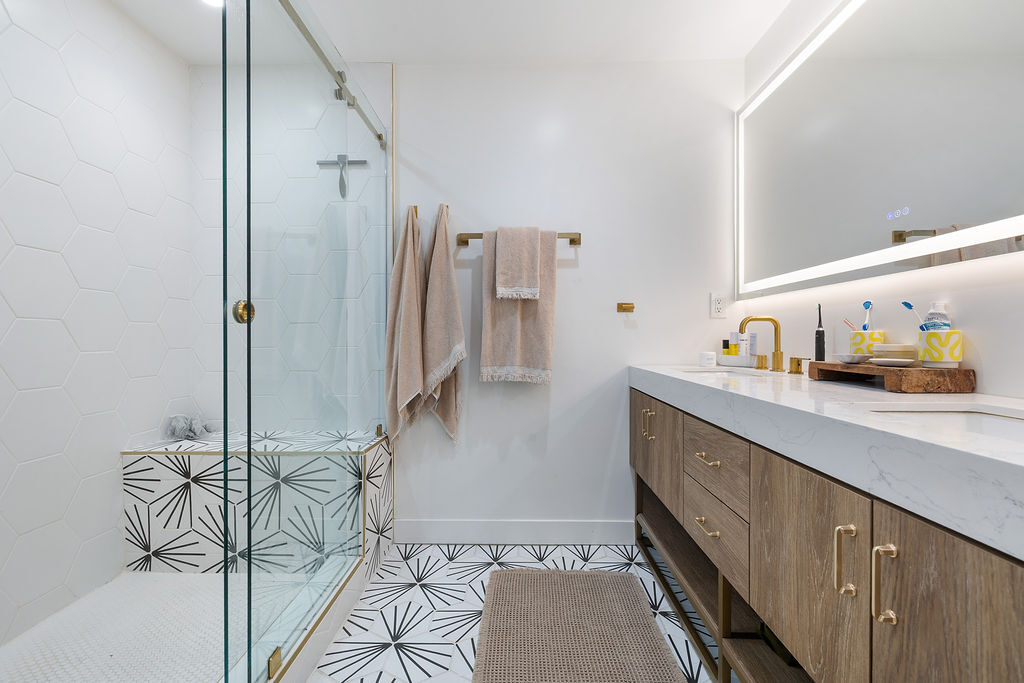 Building Photo - 236 Camellia Ln