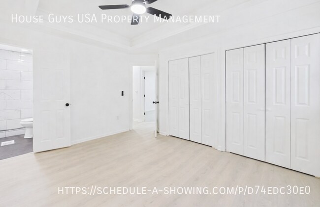 Building Photo - 12006 Smalley Ave