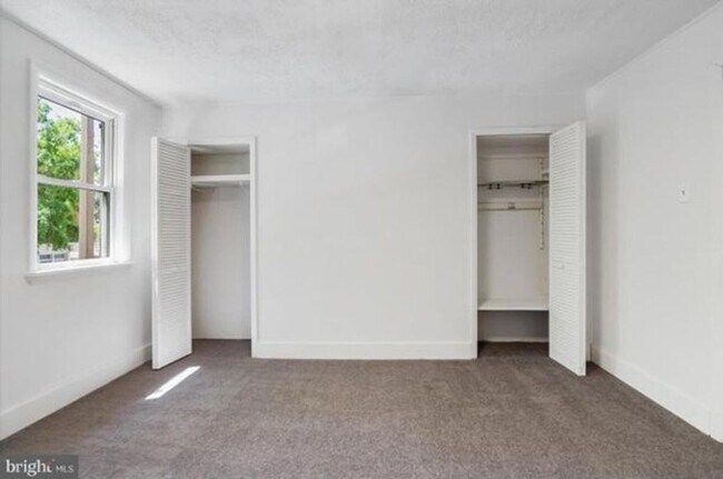 Building Photo - Enchanting Fells Point SFH 2bd/1.5ba w/ CAC, Modern Features, W/D and more! Available now