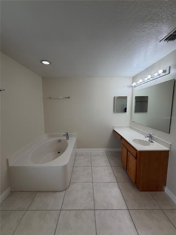 Building Photo - 2410 Great Harbor Dr