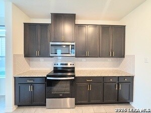 Building Photo - 250 W Flowing River Dr