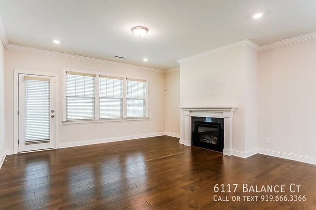 Primary Photo - 6117 Balance Ct