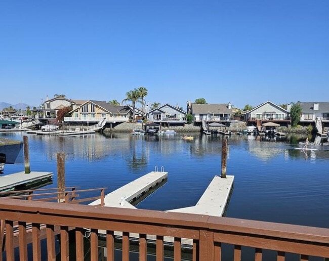 Building Photo - 4641 Spinnaker Way