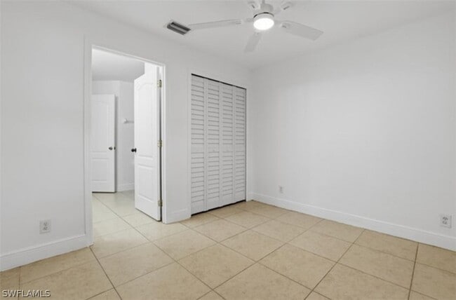 Building Photo - 2354 NW 36th Pl