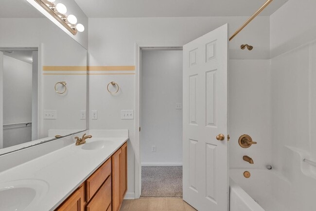 Building Photo - Affordable two bedroom townhome available ...