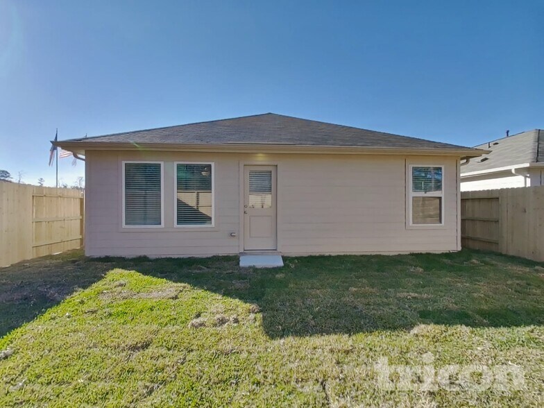 Building Photo - 1718 Serenity Moon Dr