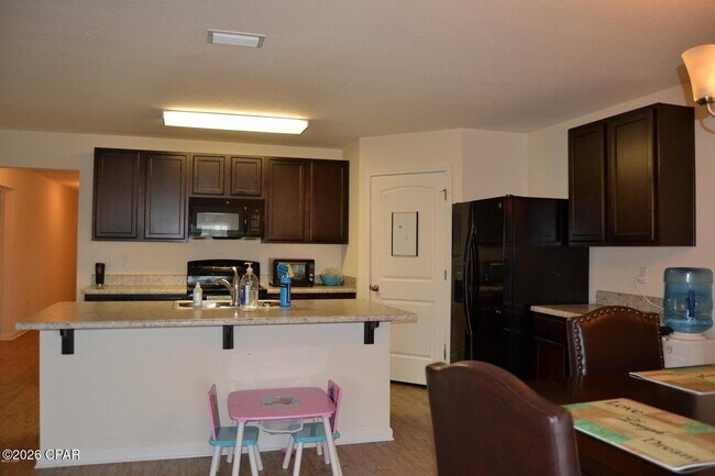 Building Photo - 7106 Riverbrooke St