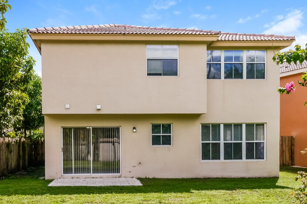 Building Photo - 3275 W Buena Vista Dr
