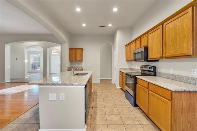 Building Photo - 608 Vanilla Ct