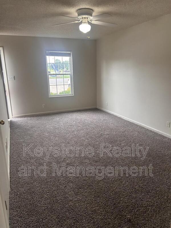 Building Photo - 3300 Royster Ln