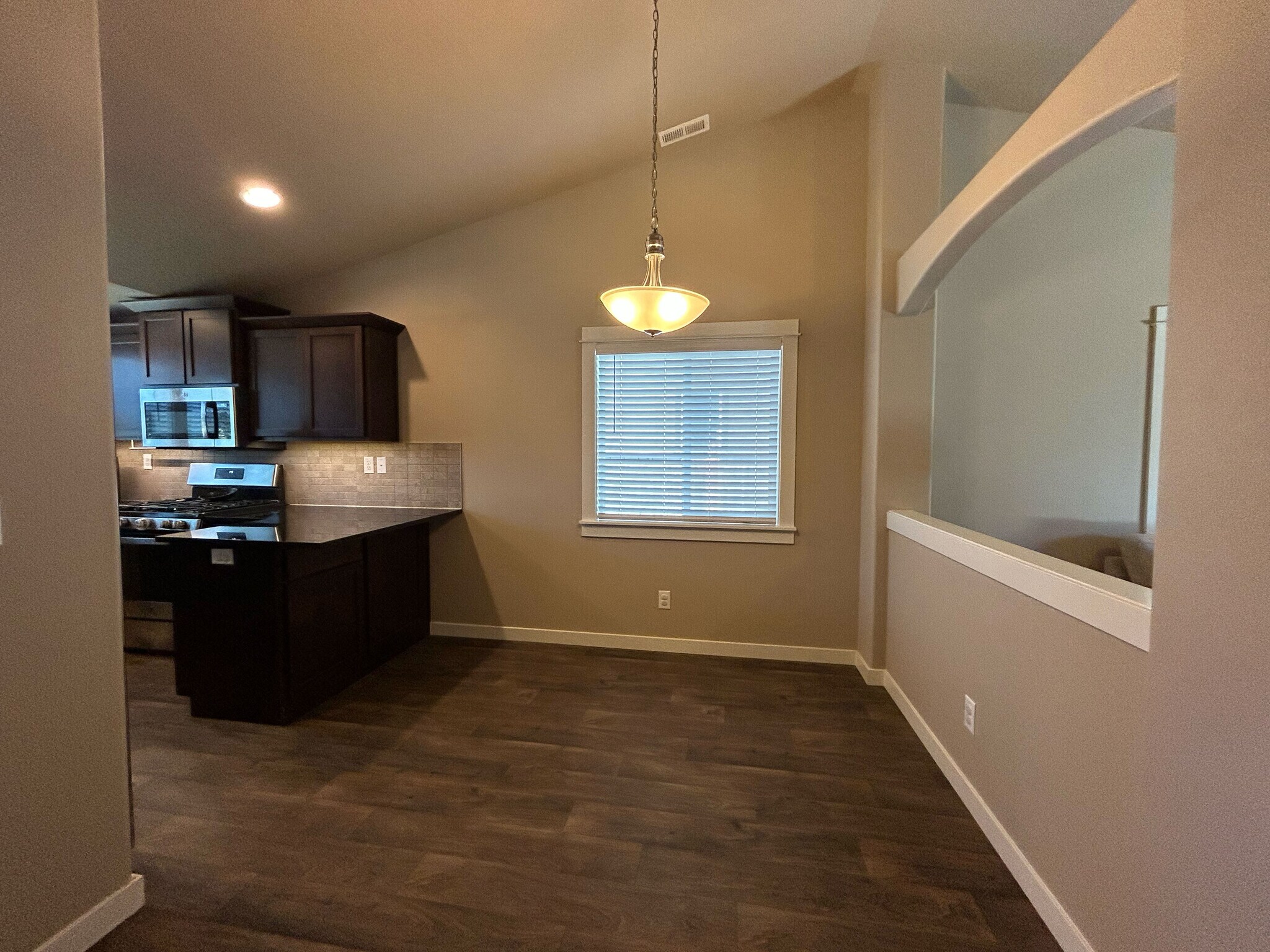 Dining Area - 511 Casting St SE