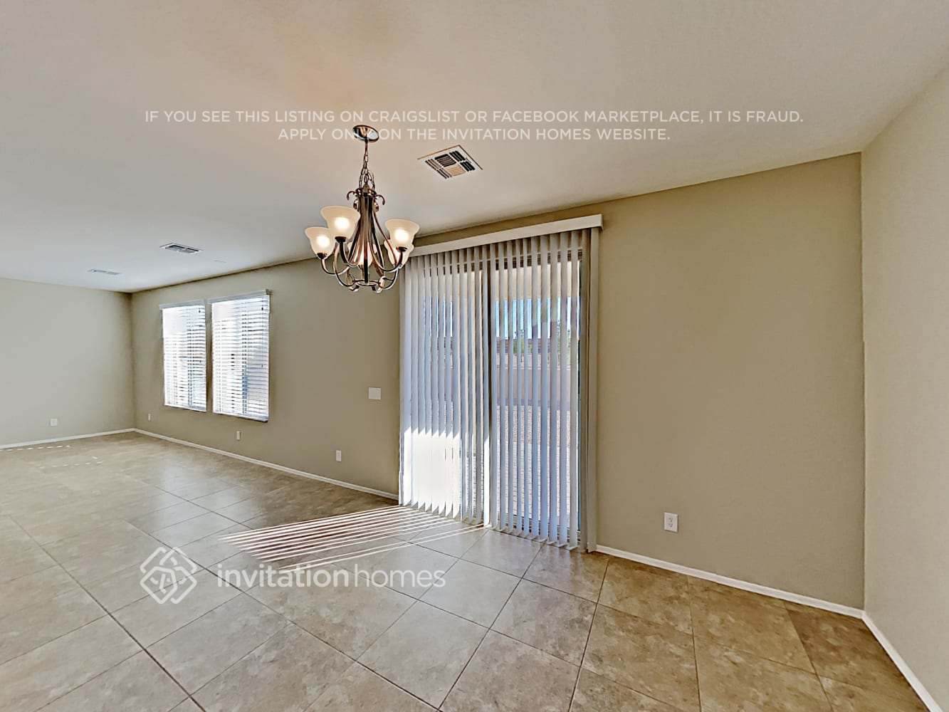 Building Photo - 3331 E Russell St