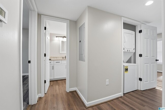 Building Photo - 2087 Montreat Cir