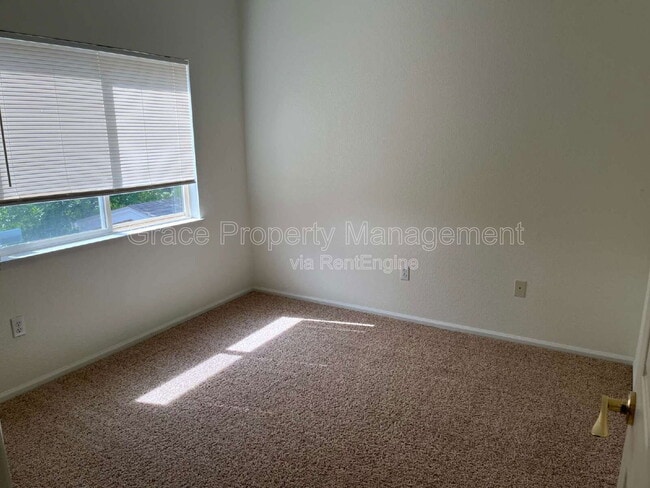 Building Photo - 2929 W 119th Ave