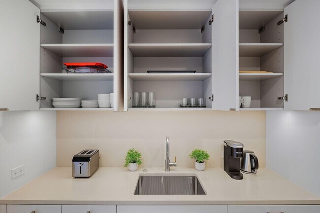 Building Photo - 4-75-75 48th Ave