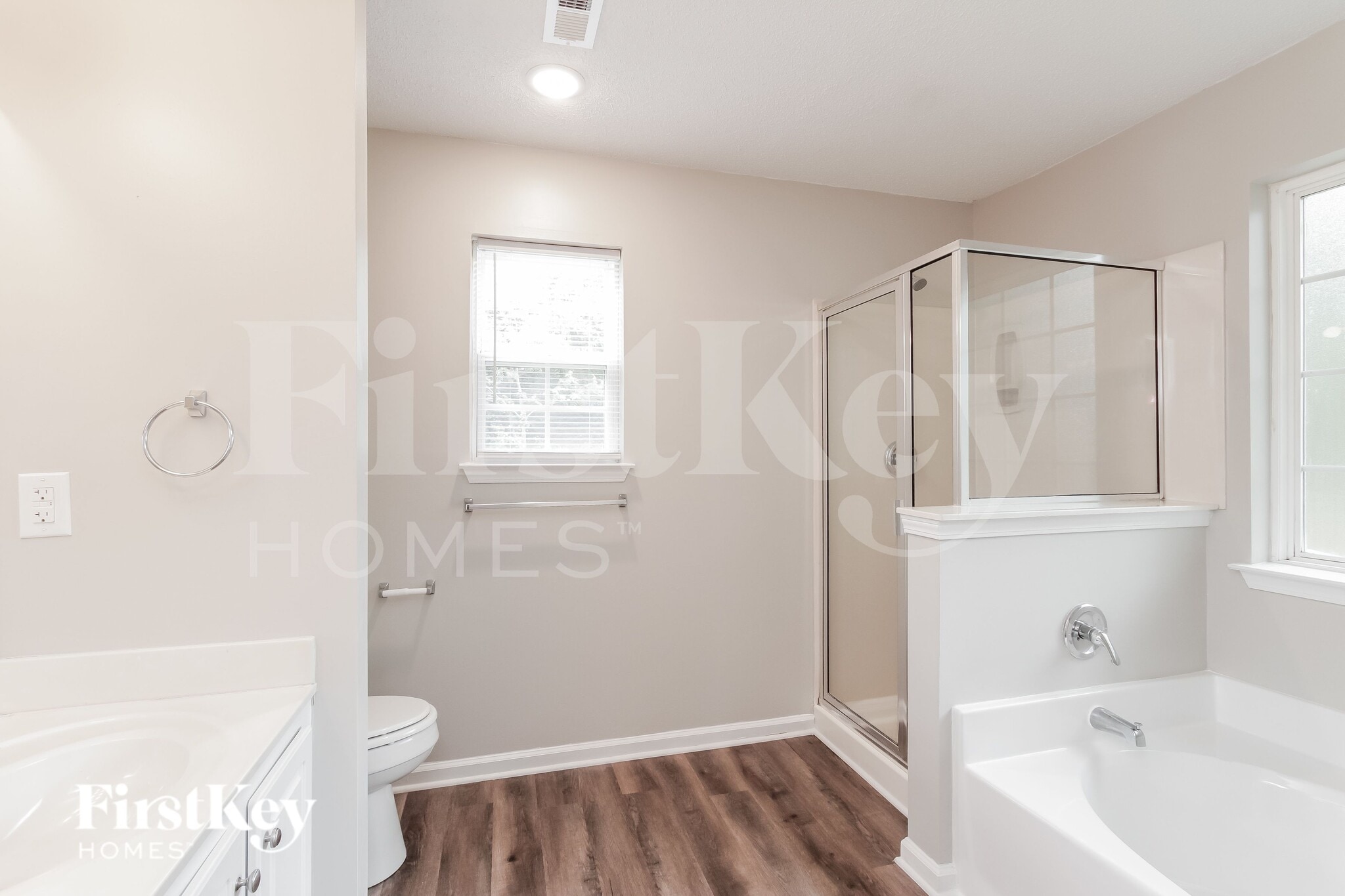 Building Photo - 3128 Strong Box Lane