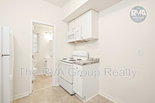 Building Photo - 3424 S Street