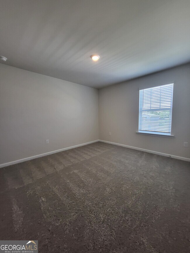 Building Photo - 250 Sope Crk Cir