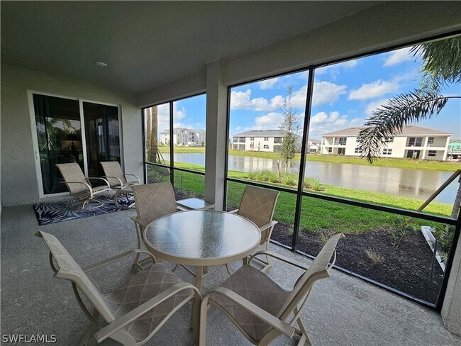 Building Photo - 5739 Oakmont Ct