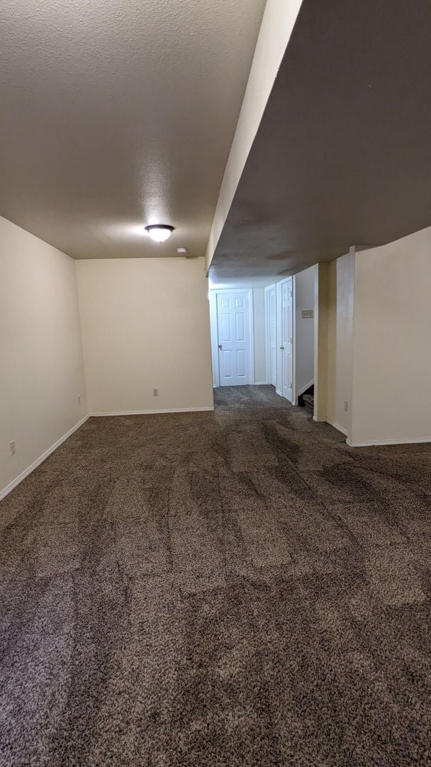Building Photo - RANCH 4 BED/2 BATH WITH FINISHED BASEMENT ...